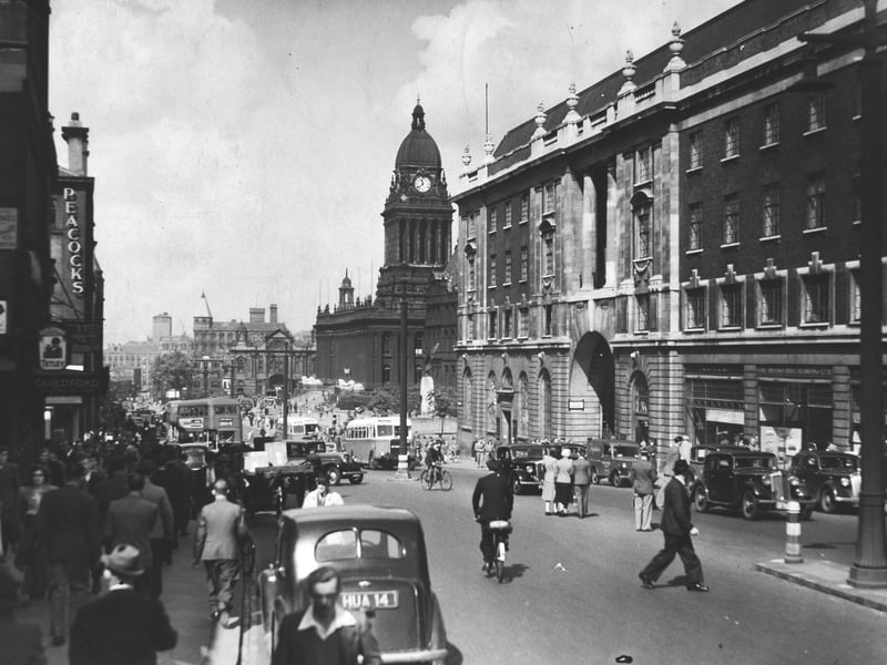 The Headrow looking west in July 1947.