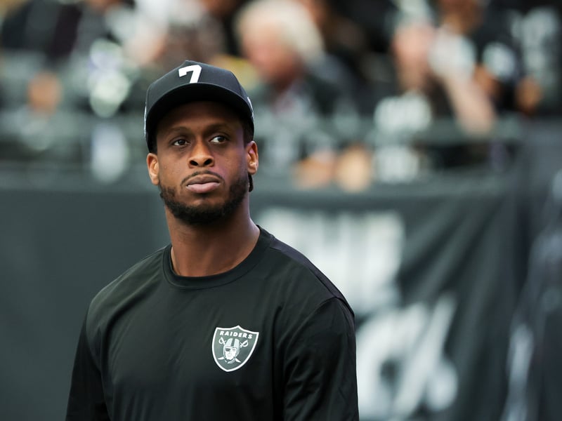 The Raiders quarterback earns a reported yearly salary of $37,500,000 at the Allegiant Stadium.