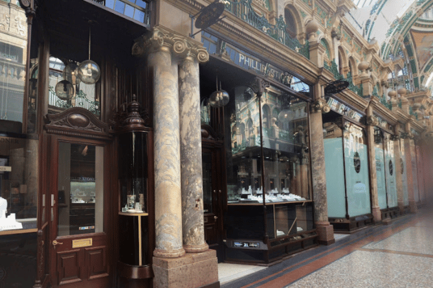 Widely considered the gold standard in the city for diamond expertise, Phillip Stoner has been a mainstay of the elegant Victoria Quarter for decades. It is the go-to choice for those looking to commemorate a significant milestone, specialising in high-quality bespoke engagement and eternity rings. 💍 31-35 County Arcade, Victoria Quarter, Leeds LS1 6BH