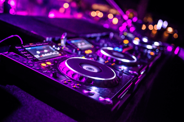 A dedicated celebration of the anthems that defined the dancefloor. This late-afternoon event is designed for the purists who want to hear the biggest house and club hits through the Project House system, keeping the energy high from the first beat.