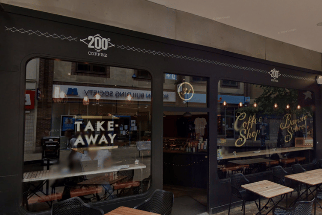 Located on Bond Street, 200 Degrees doesn't just serve lattes - they teach you how to make them at their in-house Barista School. Their signature roast is a bit darker and bolder, making for a robust latte that can stand up to any extra syrups you might want to add. ☕ 31 Bond St, Leeds LS1 5BQ