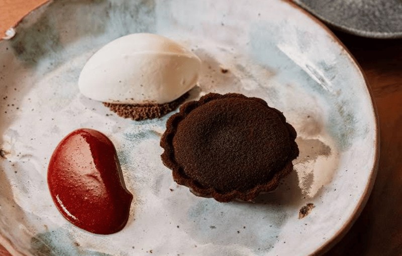 📍 Prudom House, Goathland. 🗣 Michelin said: "Local produce – be it Moorland roe deer, Whitby crab or any number of ingredients from the kitchen garden – is used in hearty dishes that pack a punch when it comes to flavour.”