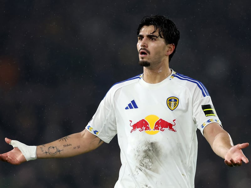A big boost for Leeds, with Farke confirming the Dutchman's availability on Thursday after injury. Comes straight back into the XI to complete arguably the strongest possible defensive unit alongside Rodon and Bijol.