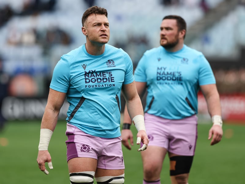 Brought the power to the Scottish pack with his trademark strength. Came off for Williamson, perhaps with an injury. 7