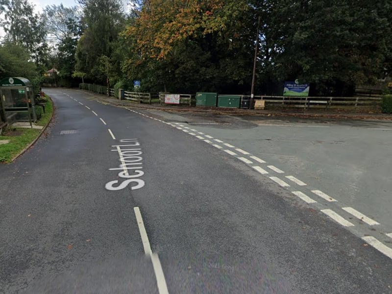 What: Temporary traffic lights
Why: Hutchison 3G Ltd
When: Feb 16-Feb 17