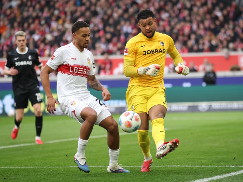 The central midfielder is recovering from a knee injury he sustained early this month. He missed the weekend win against Koln, but is believed to be close to making a first-team return. Has a chance of playing against Celtic on Thursday.