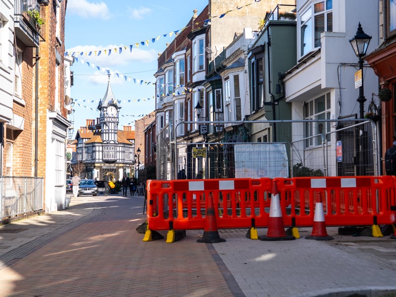 Improvement work is continuing to transform Castle Road into a safer, greener, and more attractive destination for residents, visitors, and local businesses. 


Picture: Alec Chapman
