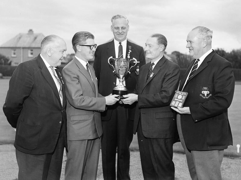 Maitland Bowlers prize giving at Davidson's Mains in August 1963.