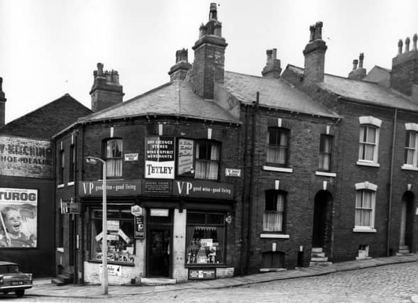 An off licence on Woodsley Road pictured in November 1963. St Johns Avenue is to the right.