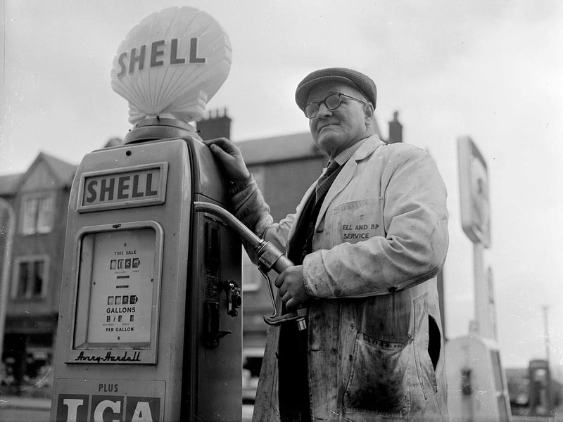 Pensioner and part-time petrol pump attendant Henry Richmond at the Shell Station on Liberton Brae in 1961.