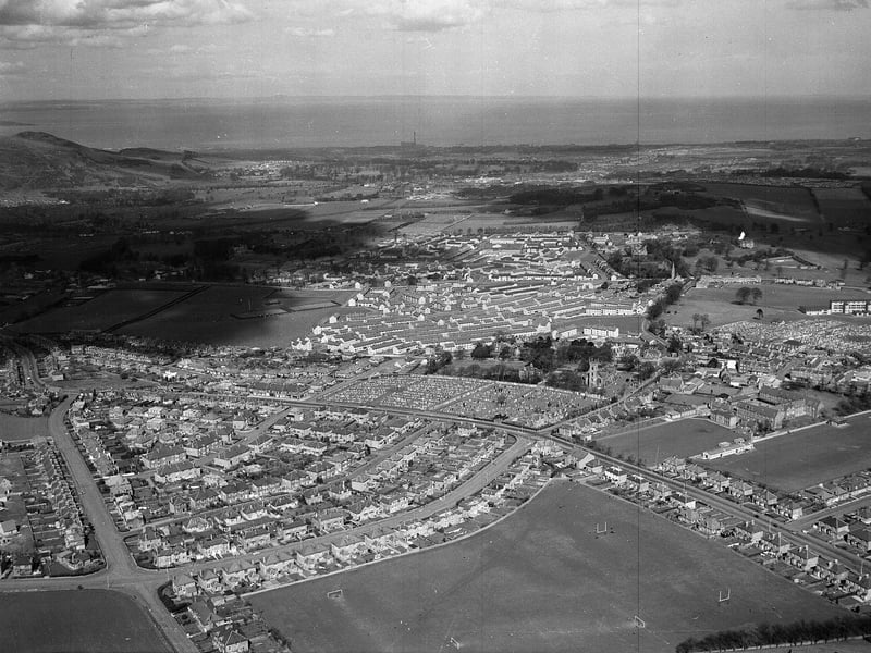 An aerial view of Liberton in April 1960.