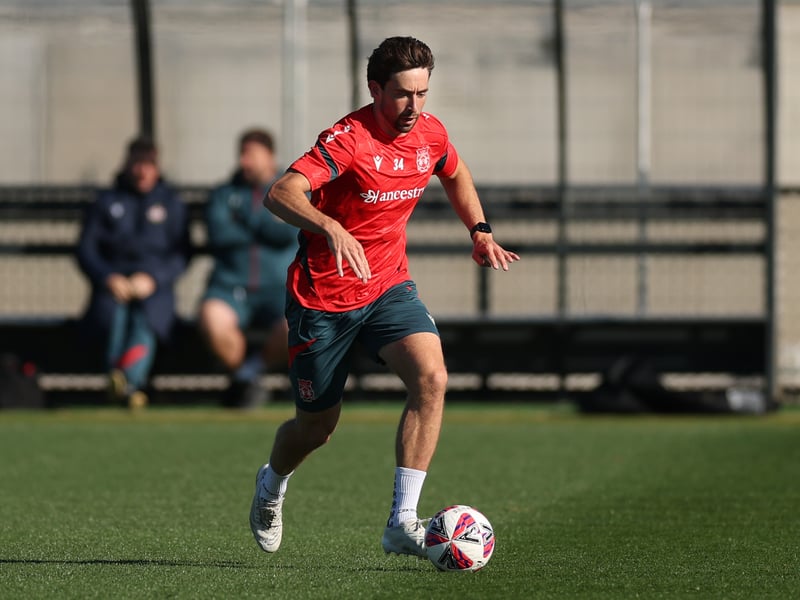 The defender underwent surgery on a knee injury in September, which continues to rule him out. 