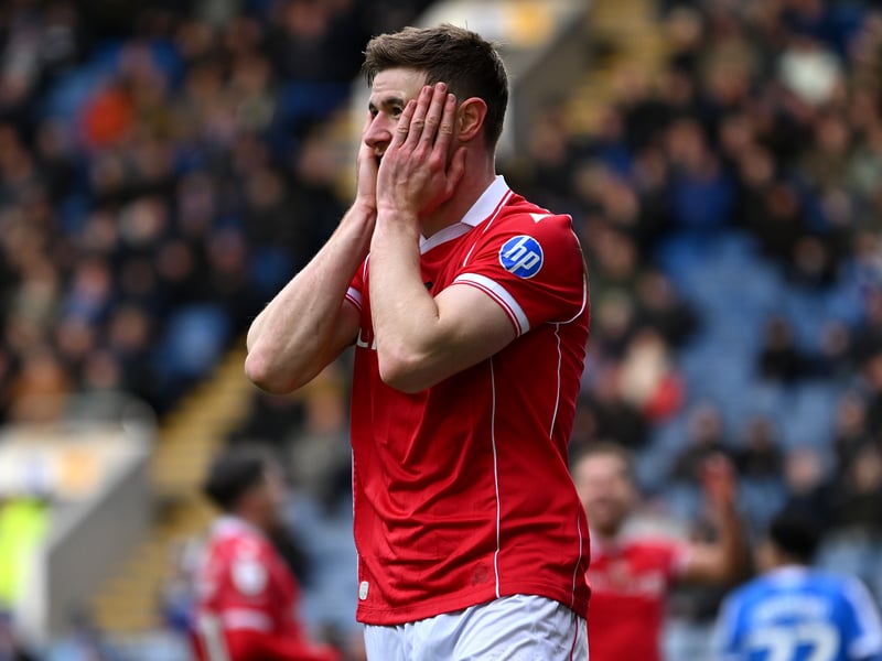 The midfielder is expected to miss 10 weeks of action due to medial ligament damage sustained against Middlesbrough.