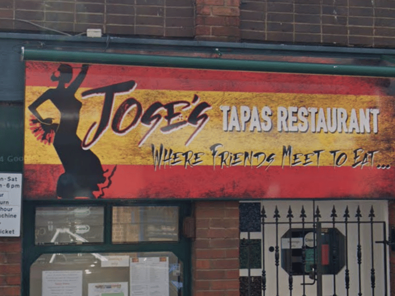 Jose’s Tapas Restaurant in Cross Gates has a 4.8* rating from 689 reviews. A Tripadvisor reviewer said: “This was my first visit to Jose’s Restaurant and I will certainly be back! The food is delicious and incredibly fresh. Authentic atmosphere and attentive staff. The owners and staff provide a warm and welcoming environment. I can’t wait to come again!”