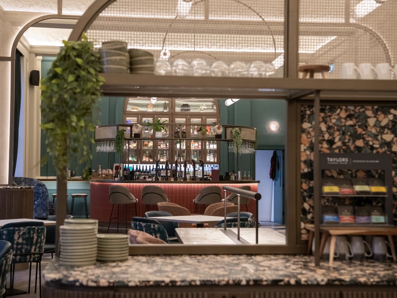 Gotts bar and restaurant.