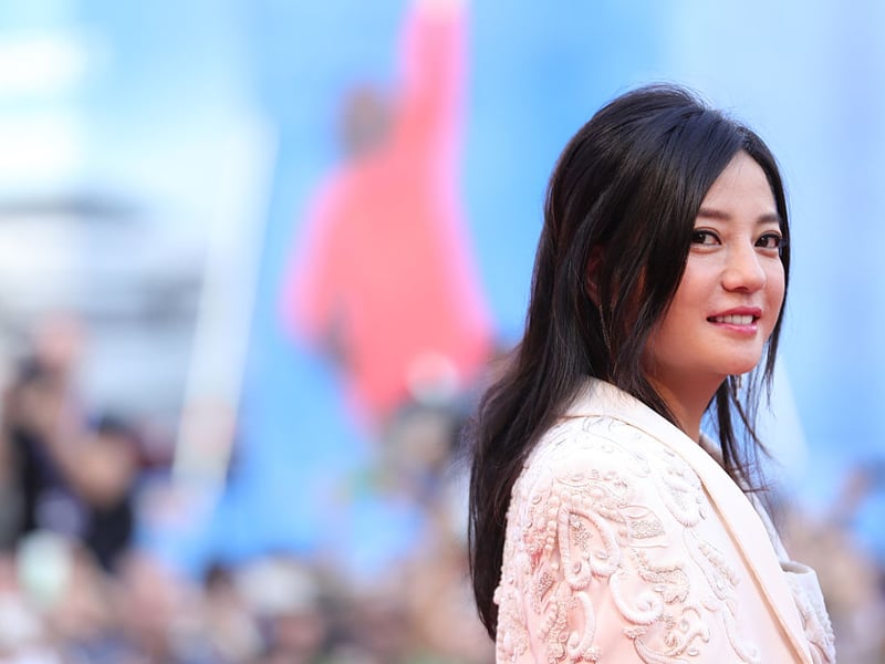 It might be surprising to many that one of the world's richest actor isn't a Hollywood action star, but rather a titan of Chinese cinema. Zhao Wei has starred in a string of hit television programmes and film, as well as being a successful singer with seven studio albums under her diamond-studded belt. She's also the second largest shareholder of hugely-profitable film company Alibaba Pictures. She's been blacklisted by the Chinese Govenment for unknown reasons since 2021 but is still worth a cool $500 million.