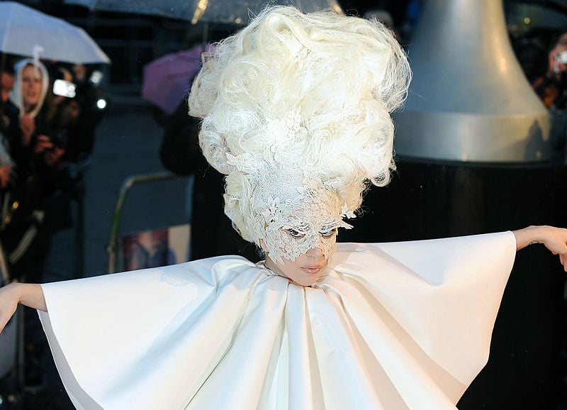 It was certainly dramatic, but I personally did not find Lady Gaga's crepe cape/gown by Francesco Scognamiglio that she wore to the BRIT Awards in 2010 stylish