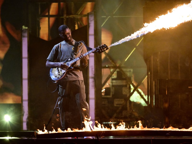 Part of his first headline tour since 2021, English artist Dave will perform at the OVO Hydro on Wednesday, March 4 in support of his 2025 album The Boy Who Played the Harp. 
