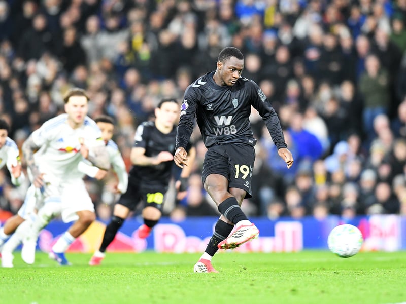One of his best all-round performances in a Sunderland shirt yet. Constantly made good runs to stretch the Spurs defence, handled the ball well and tracked back diligently. Looked like a very good Premier League number eight. My man of the match. 8