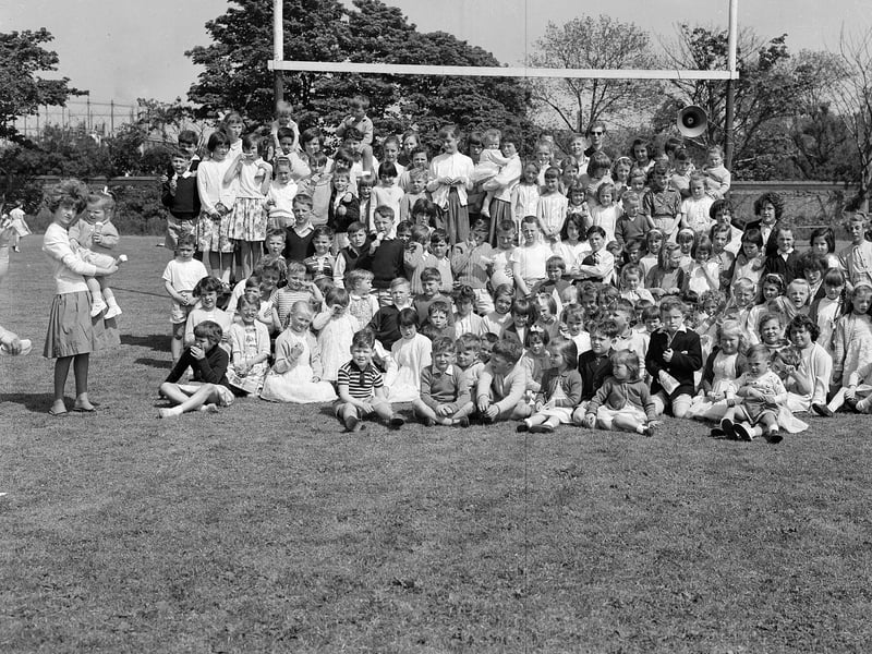 The Muirhouse Residents Association Gala in June 1963.