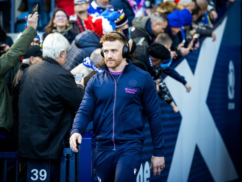 Lovely angled run to meet Turner's pass to score one of the game's best tries. Put on the after-burners to sprint on to a loose pass to land another on 52 minutes. He was an immense force, only to be lost to injury on 66 minutes. 9