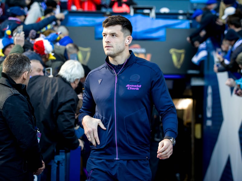 The full-back, who plays his rugby in France, broke at will against many of his teammates. One errant pass stopped an attack but he was a threat throughout. 8
