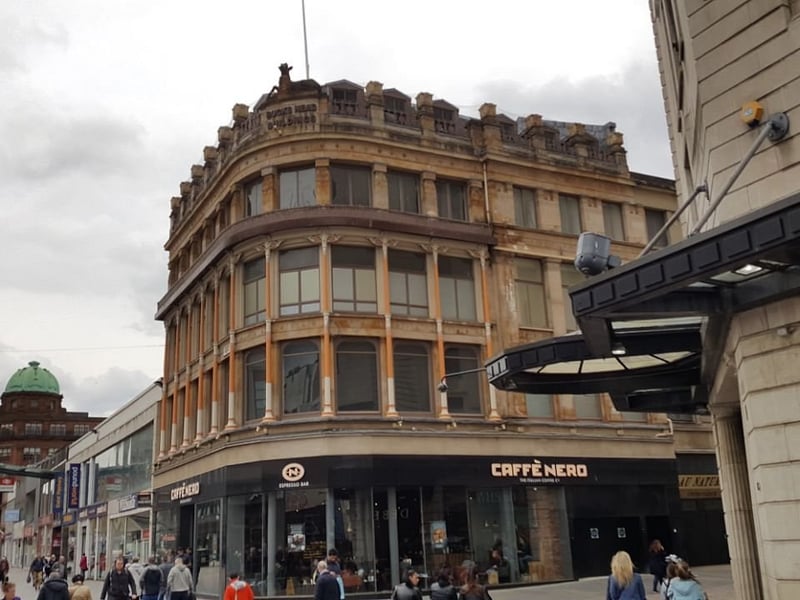 The Buck’s Head building on Argyle Street was designed by Alexander 'Greek' Thomson in 1863. It was built on site of former Buck's Head Hotel.