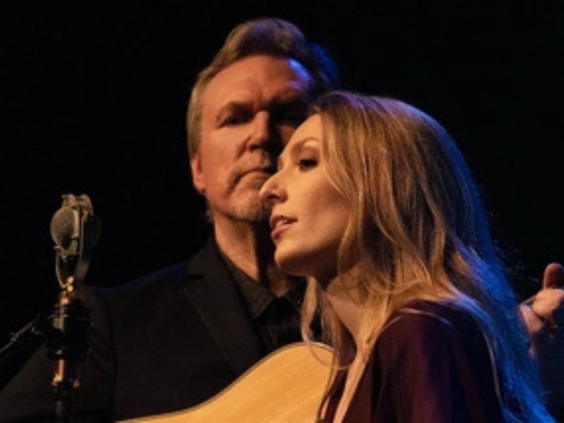 On August 13 at The Hub Grammy Award winner Mark and Maggie O’Connor promise an evening of dazzling fiddle tunes in a programme that ranges from classical to jazz to bluegrass.