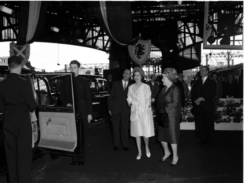 The Queen at Central Station, Glasgow, in June 1964