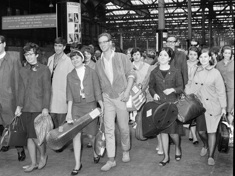 The National Youth Orchestra of Canada arrives at Waverley Station for the Edinburgh Festival 1966.