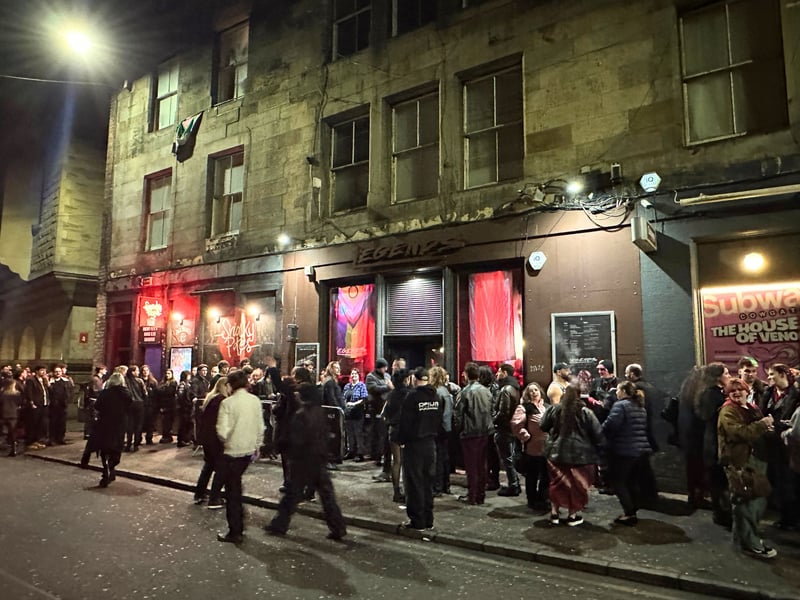 Doors opened at 7pm on Friday night and it didn’t take long for the club to reach capacity.

