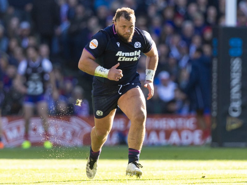 The prop thundered into collisions. Left it all out there. Came off for Sutherland towards end. 6