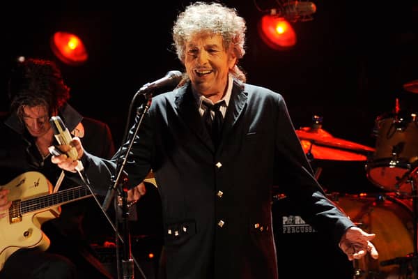 Bob Dylan performs in Los Angeles in 2012.    Photo: AP Photo/Chris Pizzello 