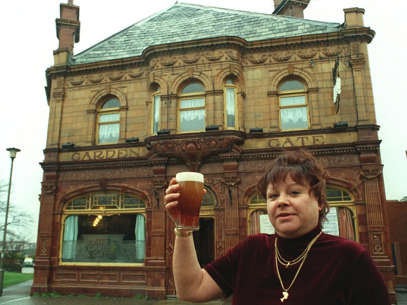 Do you remember Janice Peterkin? She was landlady of the Garden Gate pub. She is pictured in January 1999.