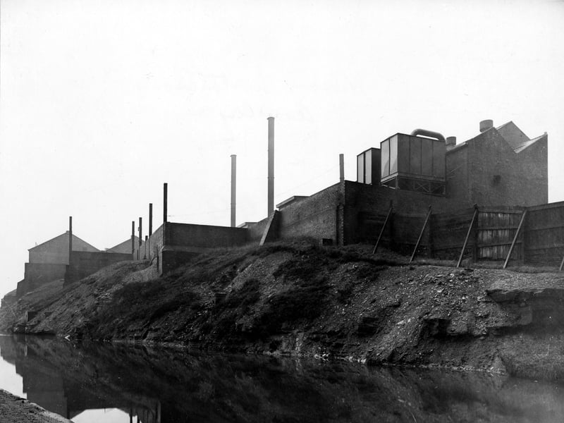 Armley Bridge Works - Wilson & Mathiesons Ltd., Iron founders & Engineers, Scotch Foundry - pictured in November 1946.