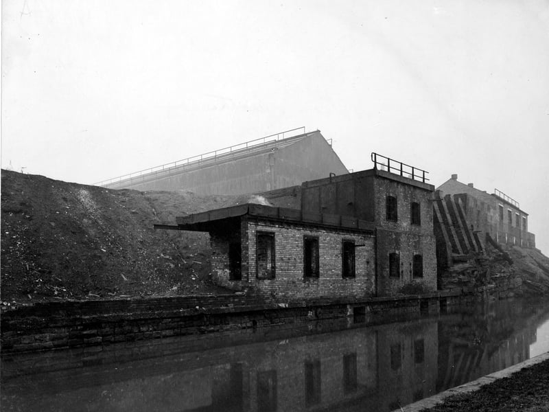 Eastern view of Armley Bridge Works in November 1946.