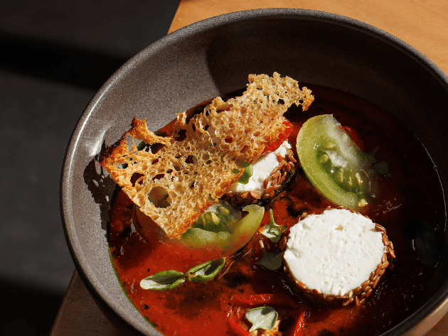 Shears Yard which can be found in The Old Brewery, offers a delicious Sunday menu which features starters, mains, and desserts. All of the courses are individually priced and include the likes of beef sirloin, pork belly, camembert, and more.