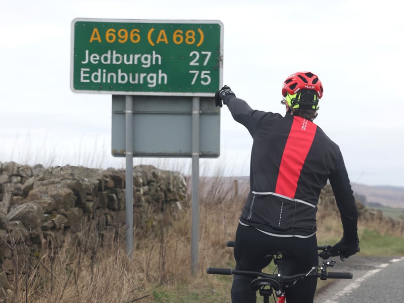 Even before hitting Scotland, Greg was pointing how many miles he had to go until Edinburgh.