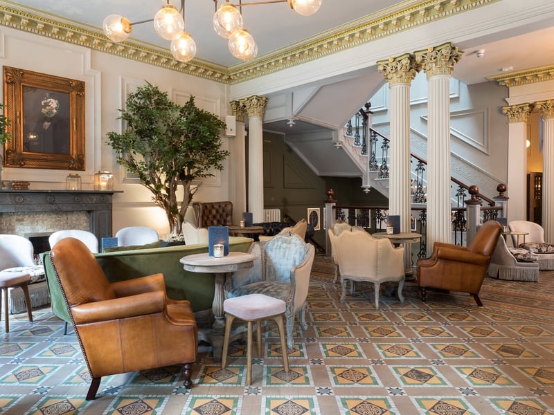 Lost & Found in Albion Place has a 4.6* rating from 3,191 reviews. A Google reviewer said: “Went for bottomless brunch for my friend's birthday - amazing !  Food was lovely, great selection of drinks and fabulous service.”
