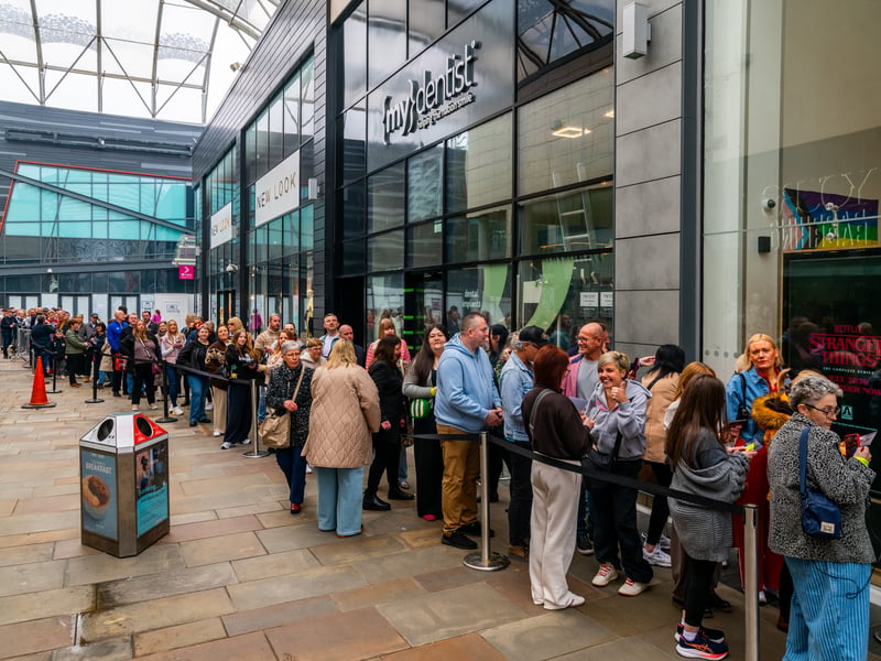 Fans queuing within Trinity Walk for their chance to meet, get an autograph and have their picture taken with Jane