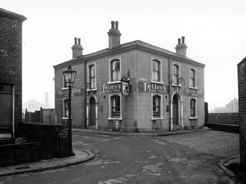 The Craven Gate Hotel, a Tetley's beer house, on Dow Street pictured in December 1958. The first window on the right hand side is marked in stained glass as the smoke room.