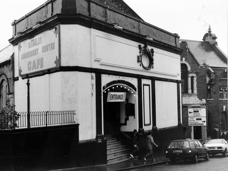 The former Western Cinema, Branch Road, Armley, Leeds, previously Branch Road Picture House, pictured in October 1986 after being turned into an amusement centre