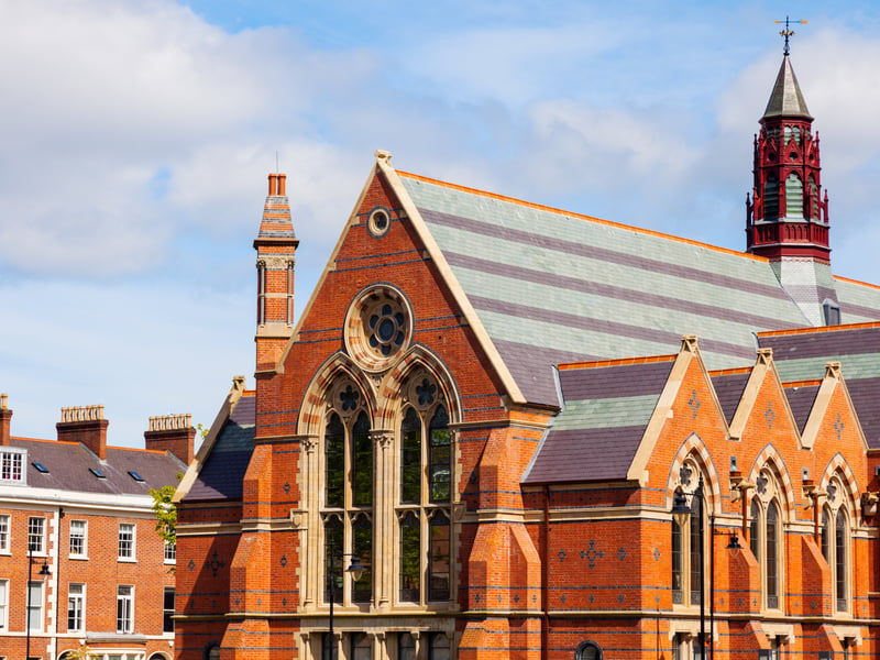 Queen's University Belfast scores a total of 8.21. International students make up 21.85 per cent of its population, with a teaching score of 34.7, a 83.69 per cent graduate employment rate, the average rental price of a one-bed flat coming in at £825 and a crime rate of 89.02 per 1,000 residents.
