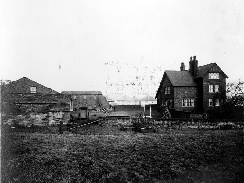Gipton Farm was located between Oakwood Lane and Harehills Lane, just south of the railway line from Gipton pit, where Amberton Road is now Pictured in November 1934.
