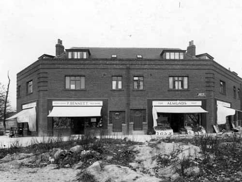 Parade of shops on Amberton Approach and Oakwood Lane in October 1937. Pictured, from left, are Jarrett Bros, P. Bennett, confectioner, Almonds fish and fruit, Mittons newsagent.