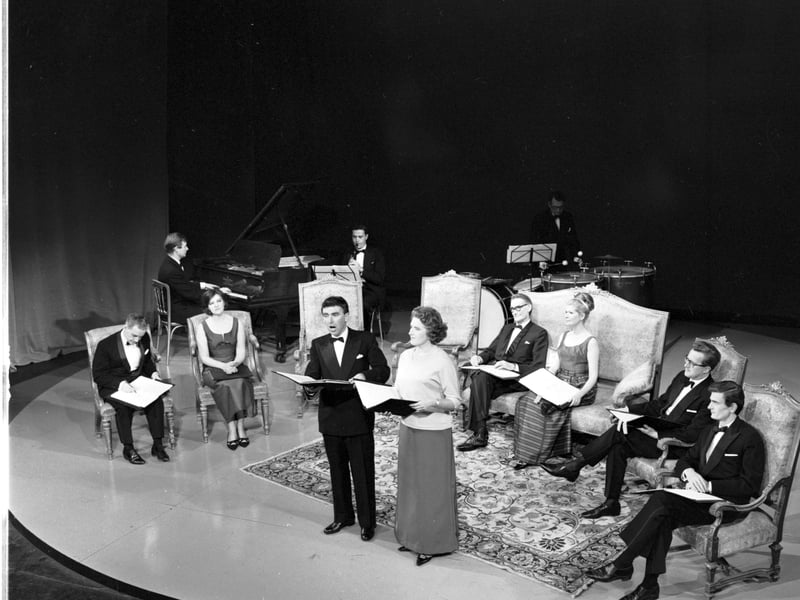 The cast of '10.45 And All That', including Duncan Macrae and Fulton Mackay at the King's Theatre during the Edinburgh Festival in August 1966.