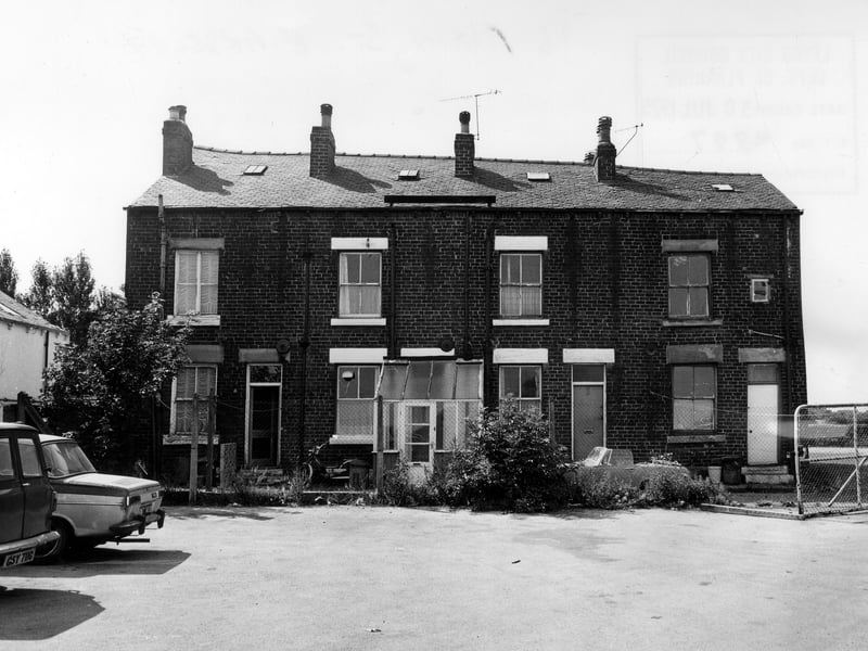 Rear view of (from left) nos. 10-16 Main Street, which includes Archer's paper shop at nos. 12-14 in the centre. Pictured in July 1975.