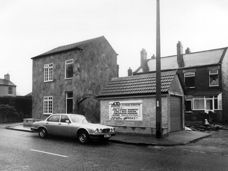 Houses on the north-west side of Whitehall Road pictured in May 1984.