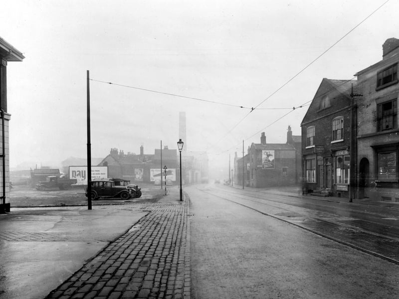 Looking south along Low Road in November 1948 showing Tim's transport cafe.