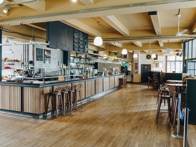 The Wardrobe in St Peter’s Square has a 4.1* rating from 317 reviews. A Tripadvisor reviewer said: “Food was excellent, the steak was delicious. Service was great, Alfie was really attentive and ensured we had drink top ups. Cocktails were delicious too especially the lemon cheesecake.”